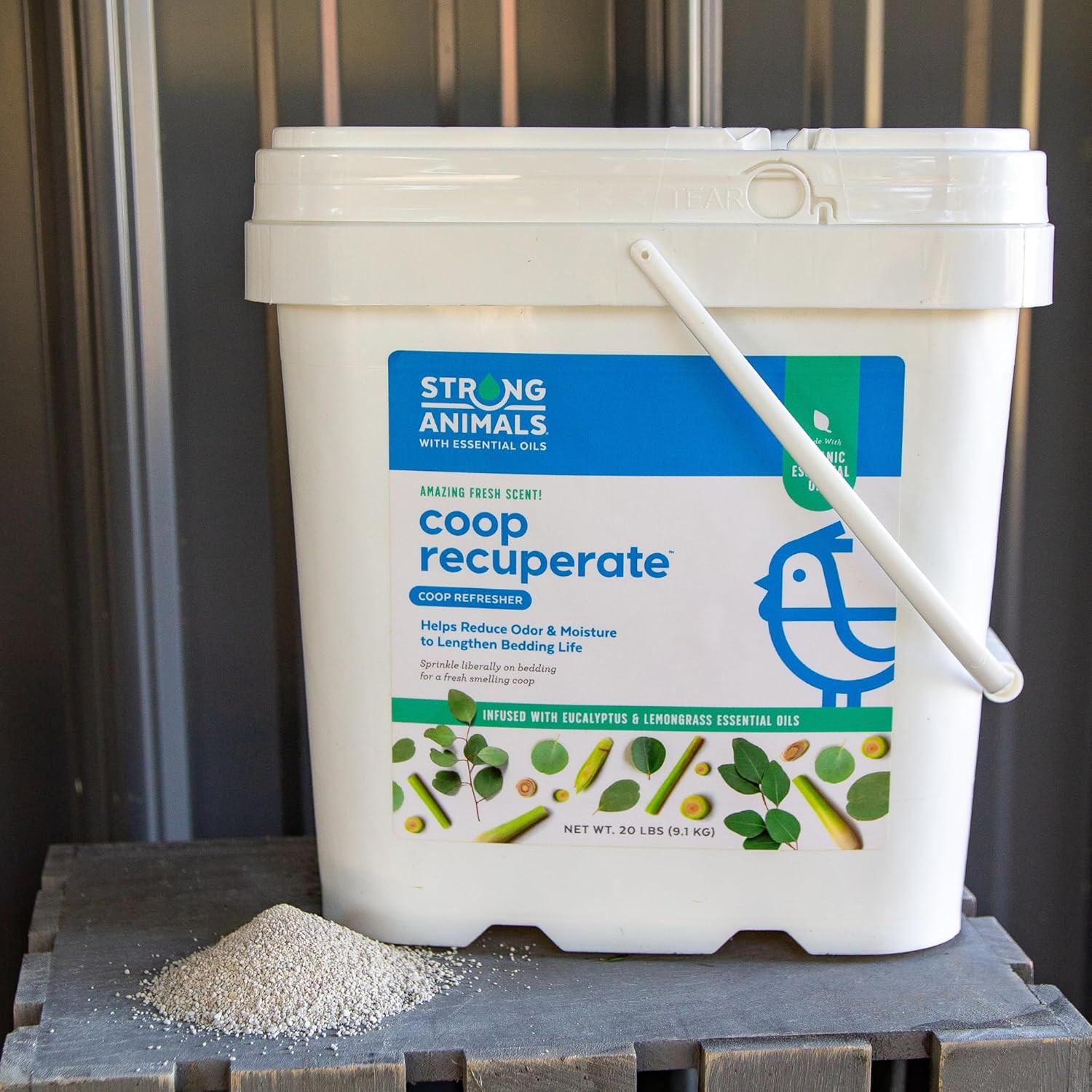 Coop Recuperate – Chicken Coop Refresher Containing Organic Eucalyptus & Lemongr