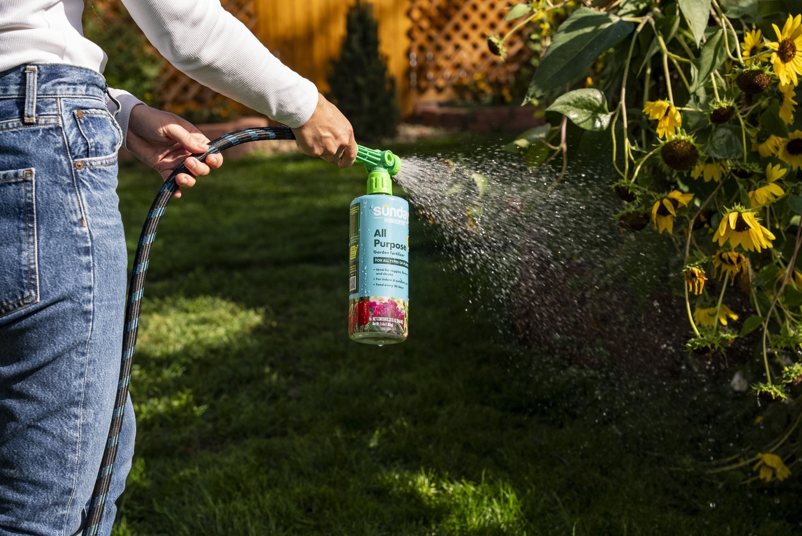 WonderFert All-Purpose Garden Nutrients 32 oz 10-2-6 Covers up to 500 Sq. ft.
