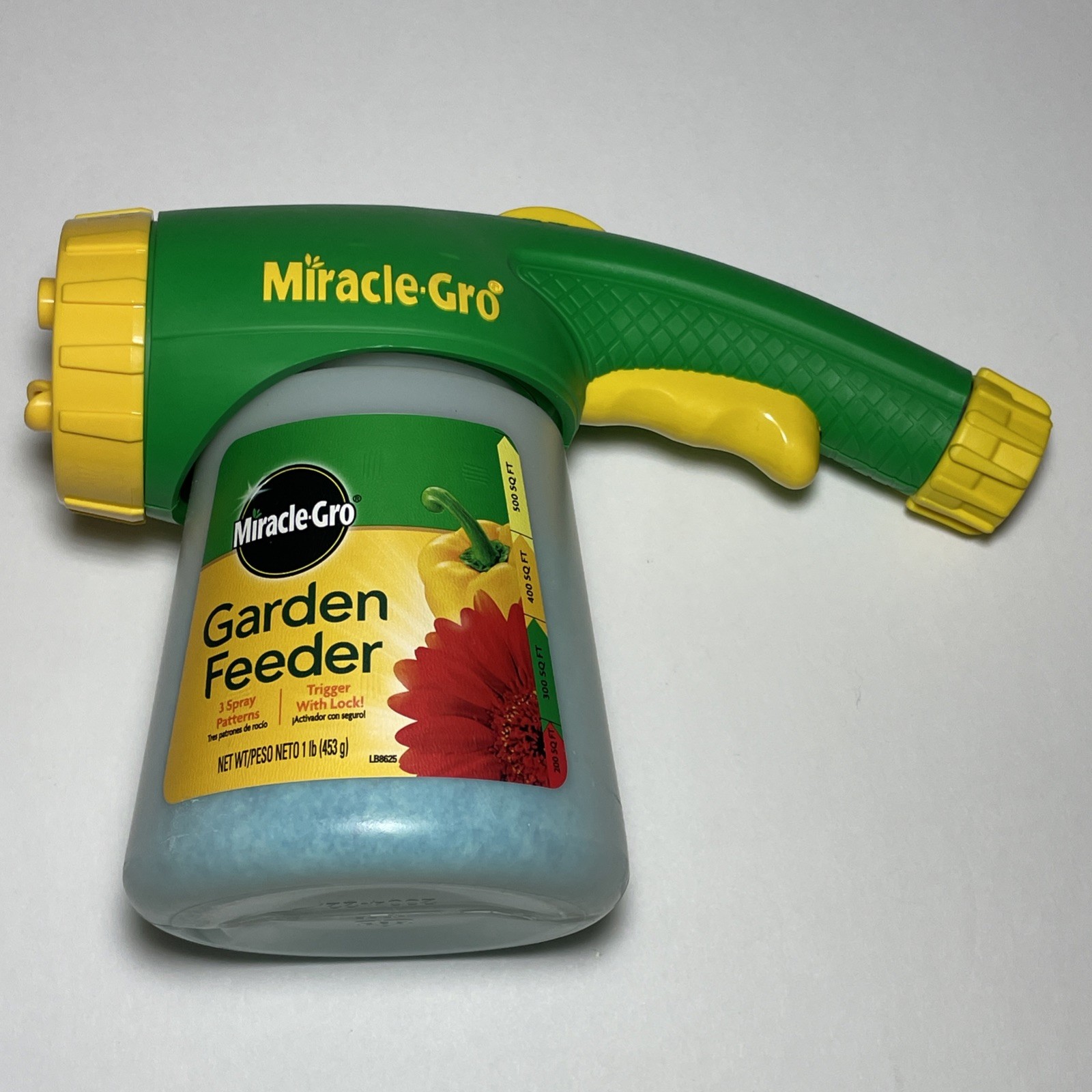 (NEW) Miracle Gro Garden Feeder with Water Soluble All Purpose Plant Food 1lb