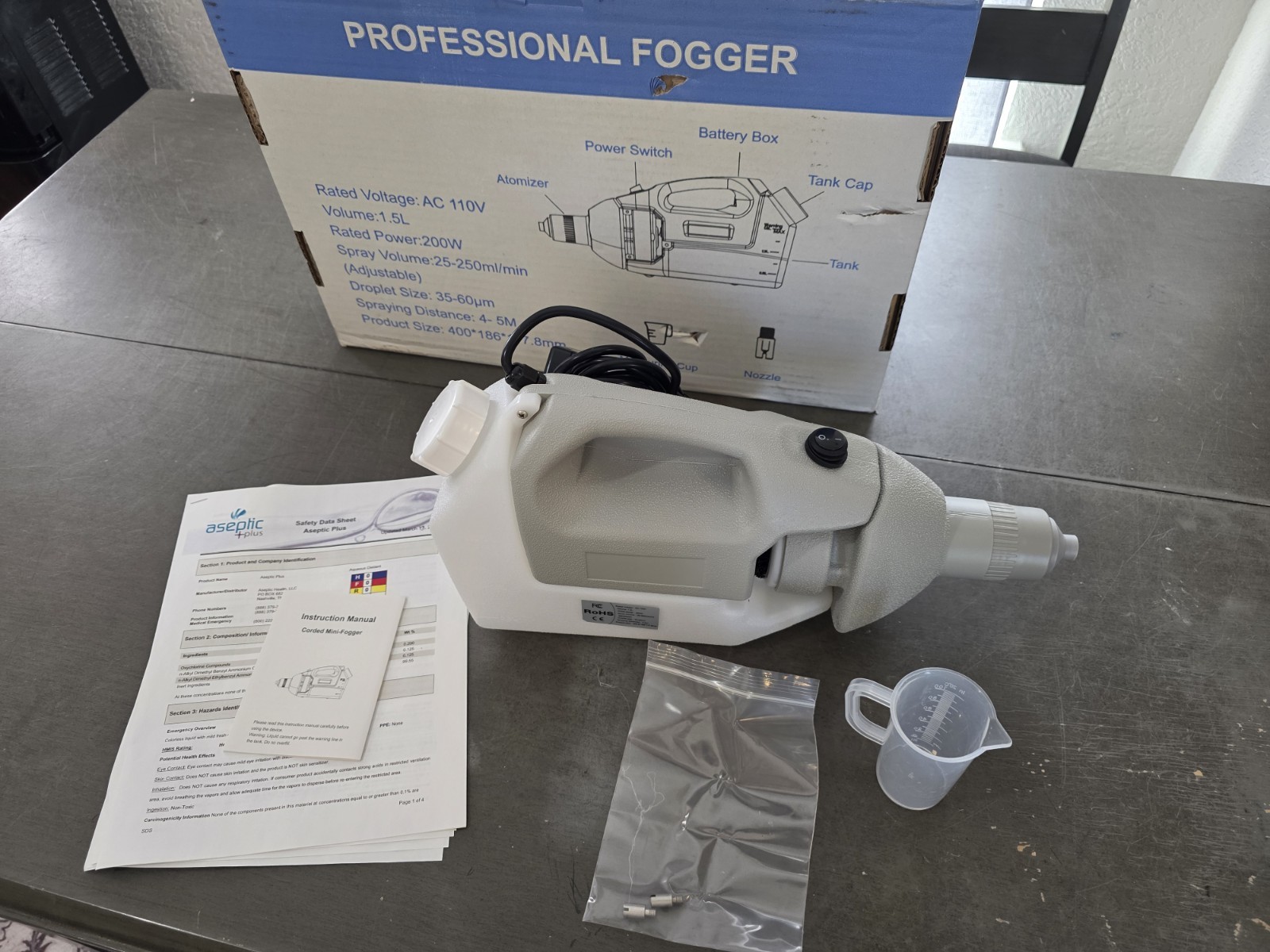 Corded Mini Disinfectant Fogger, Sprayer and Mister with 1.5 L Tank 200W NEW