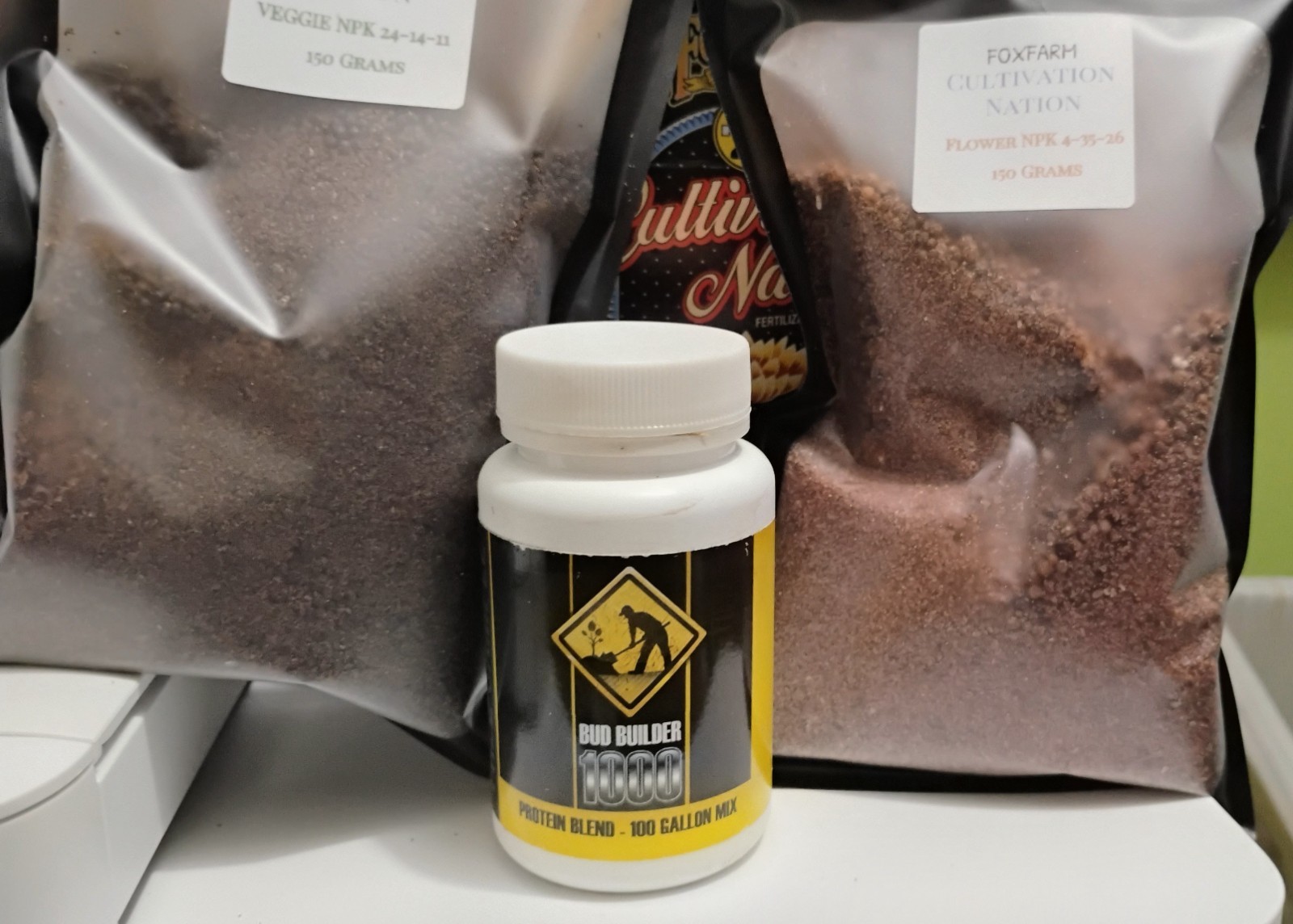 FoxFarm Cultivation Nation Flower & Veggie 150g Each & Bud Builder Protein FREE