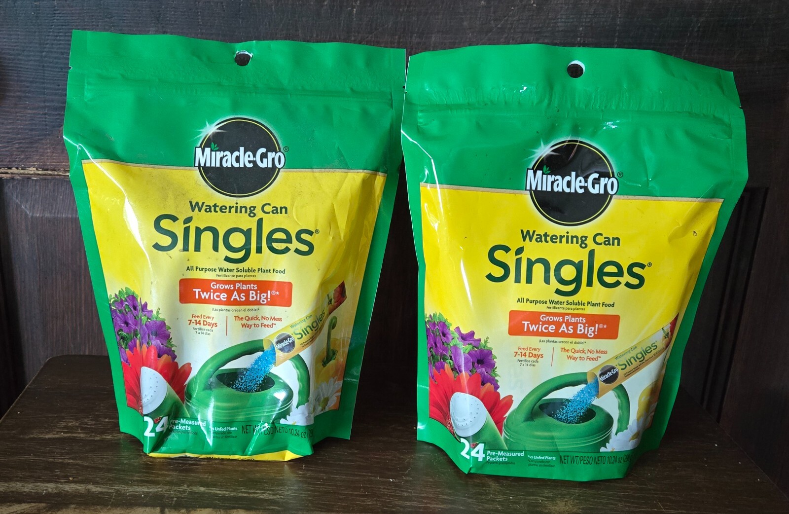 Miracle-Gro Watering Can Singles, 24 Pre-Measured Packets Qty2