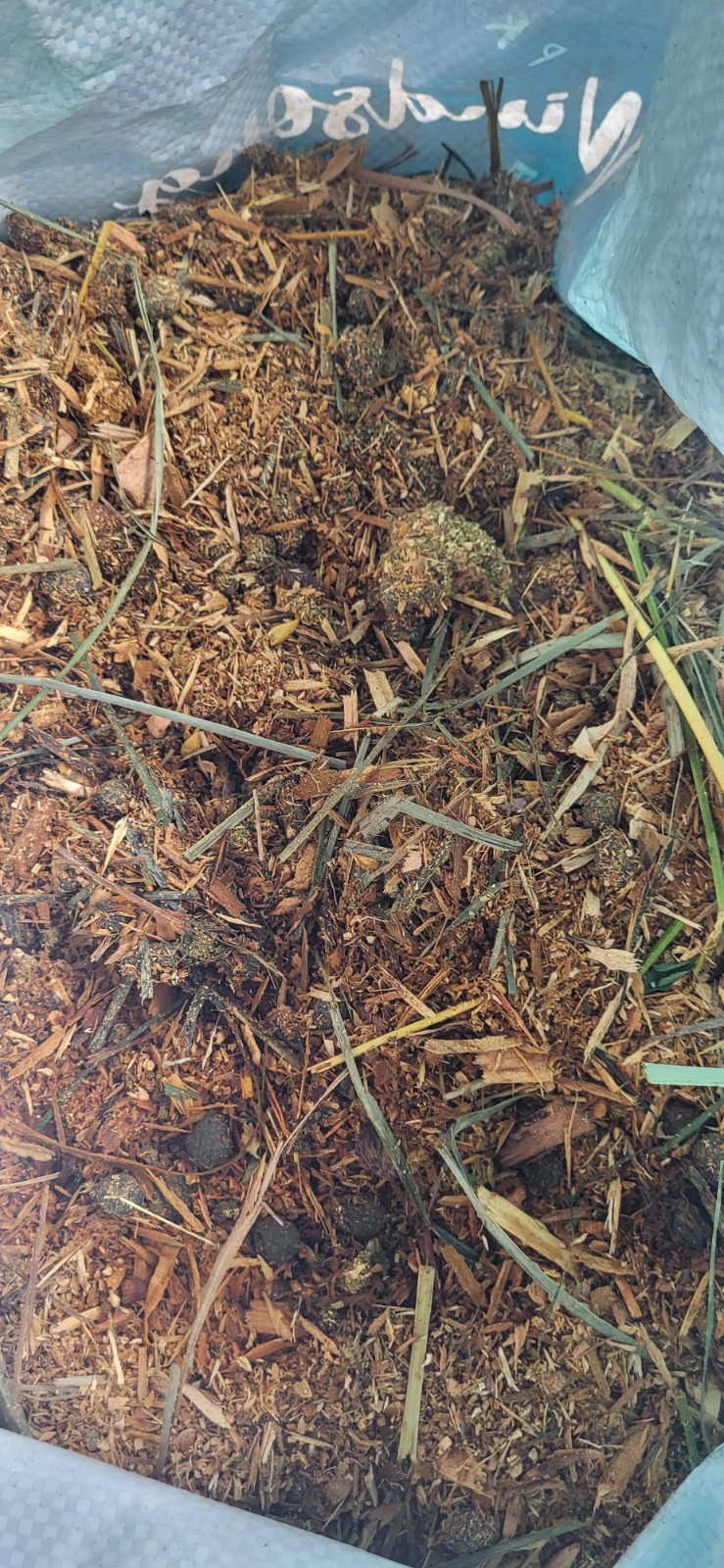 10+ LBS Rabbit Manure + Pine Shavings Organic Garden Fertilizer