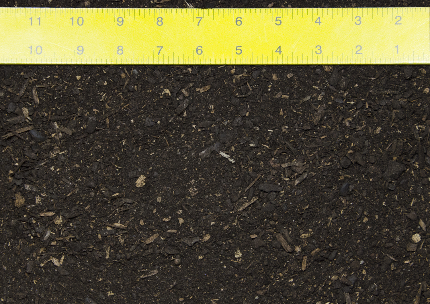 1 Quart Aged Fine Composted Fir Bark for Bonsai Tree Soil Mix – Organic Additive