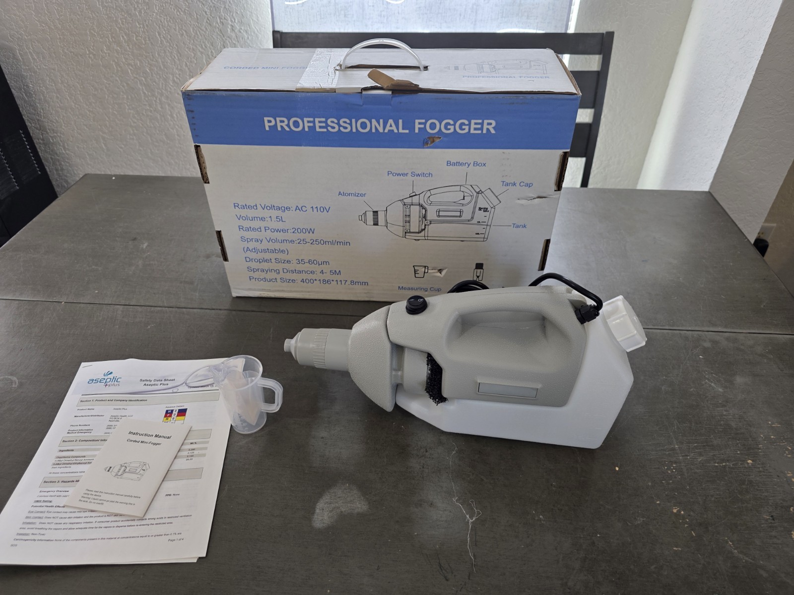 Corded Mini Disinfectant Fogger, Sprayer and Mister with 1.5 L Tank 200W NEW