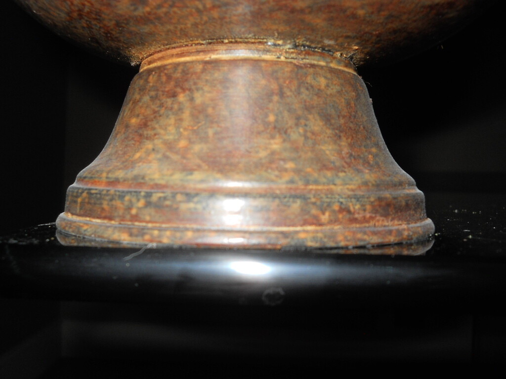 Set of 2 Decorative Rust tone Planter Pots with Pedestals