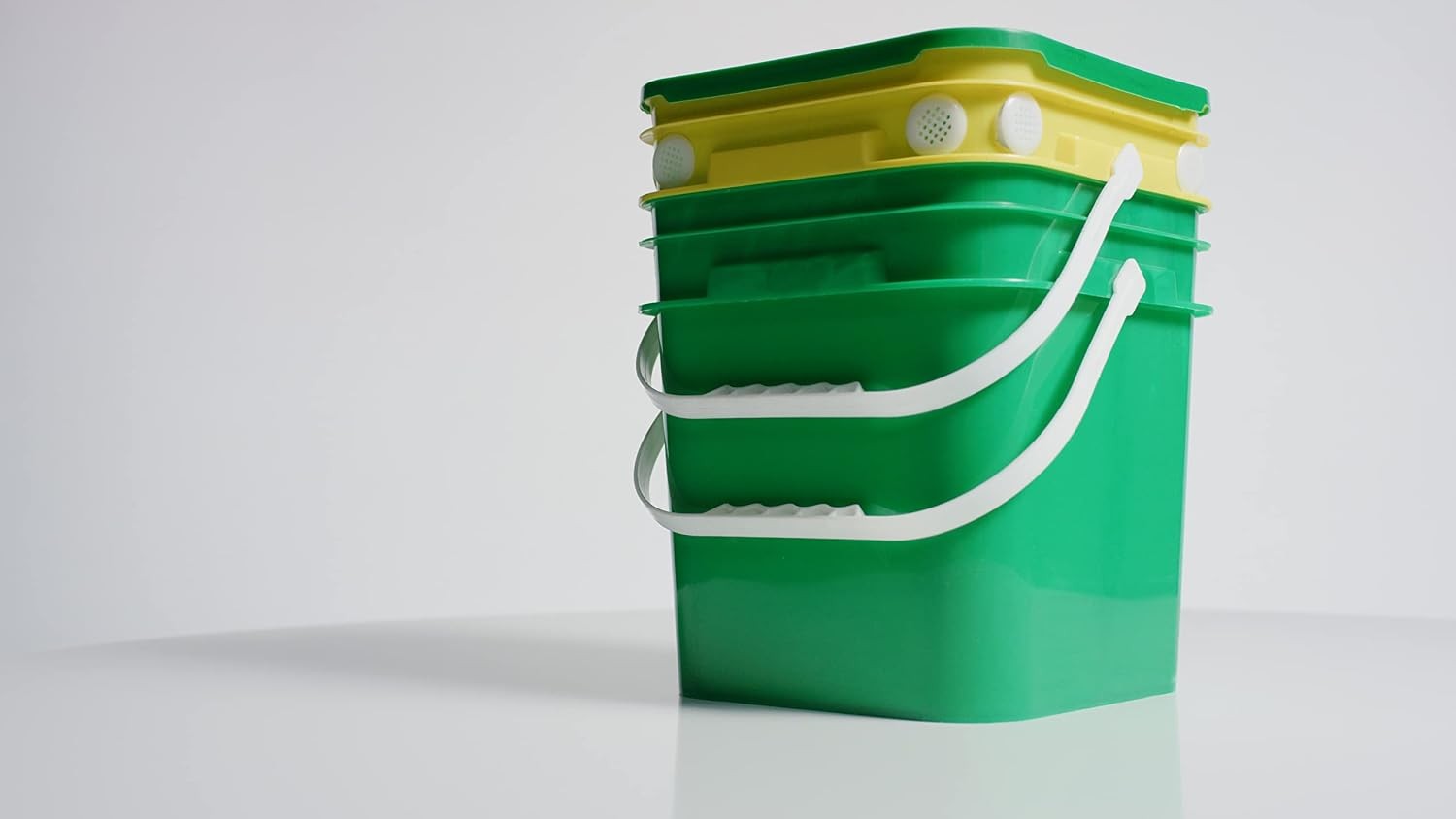 Worm Bucket Indoor Composting Starter Kit – Small 10Q Worm Farm Classrooms