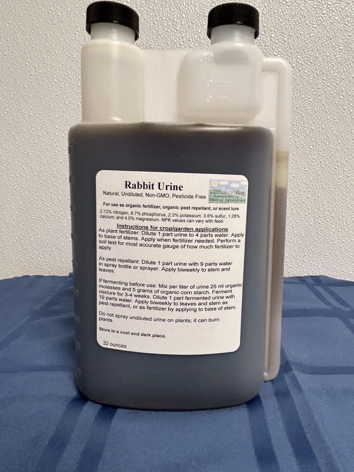 Rabbit Urine for organic fertilizer, organic pest repellent, scent lure 32 fl oz