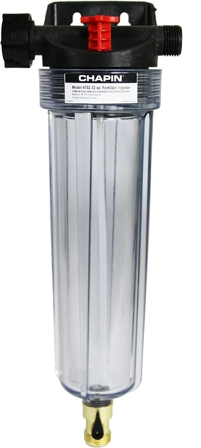 Versatile 32-Ounce Chapin HydroFeed Injector: Perfect for Any Irrigation Setup