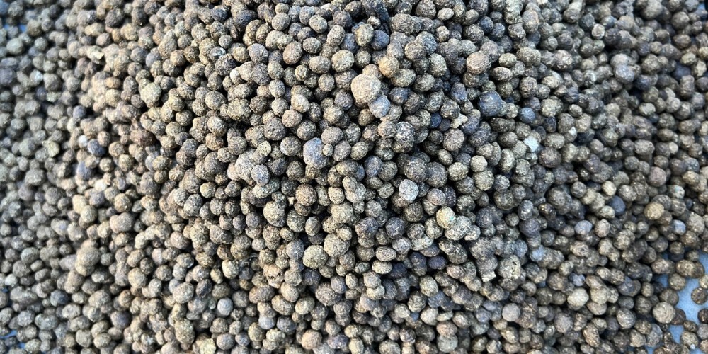 Organic Bunny Rabbit Manure- 2 Pound Bag- Clean Without Hay, Pellets or Food