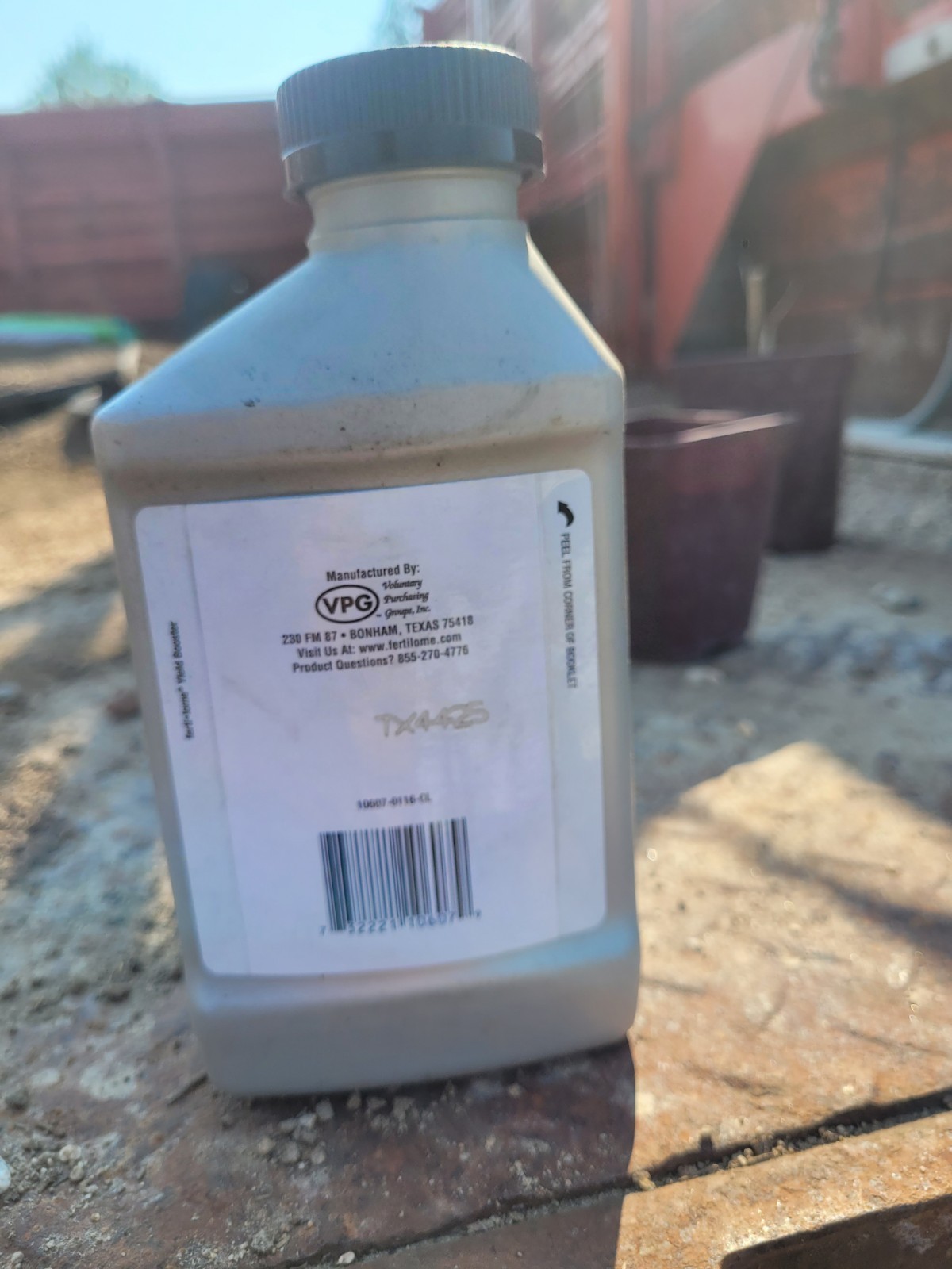 Yield Booster (16 oz.) Helps Stop Blossom End Rot Corrects Calcium Deficiencies