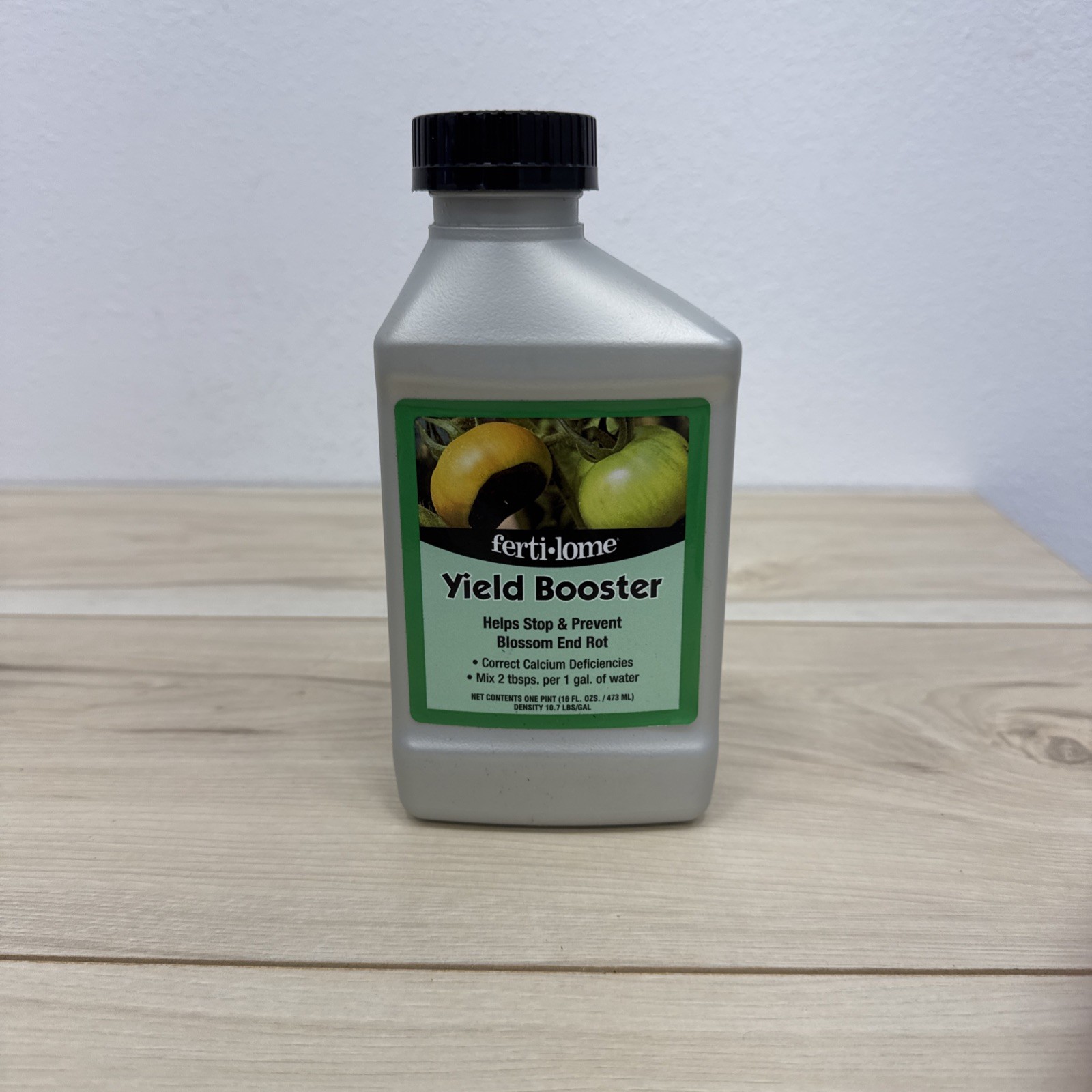Yield Booster (16 oz.) Helps Stop Blossom End Rot Corrects Calcium Deficiencies