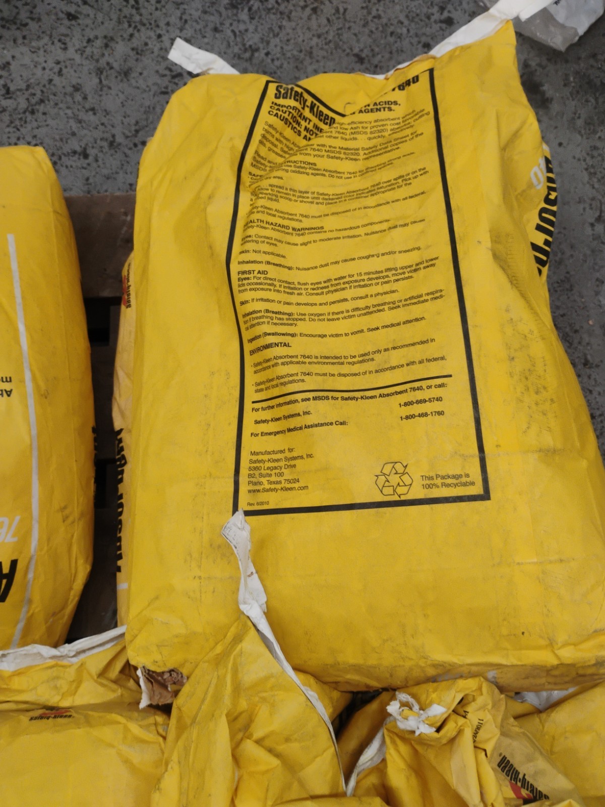40lb bag Safety-Kleen Corn Cob Universal Absorbent (SKU 7640)