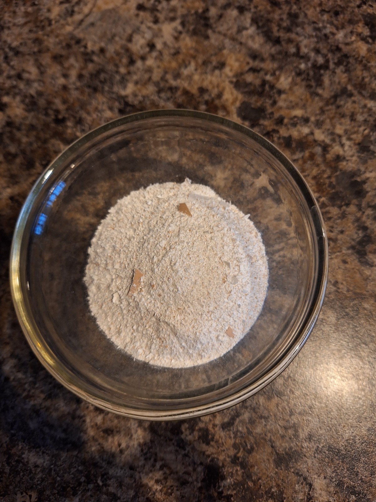 Organic Eggshell Powder 8oz for Plants Natural Calcium, Great for soil & compost