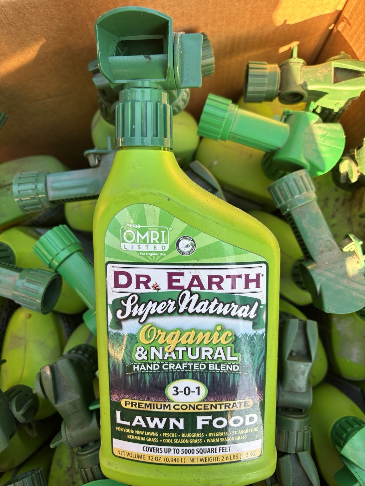 DR. EARTH32 oz. Super Natural Ready-to-Spray Hose End Liquid Lawn Fertilizer