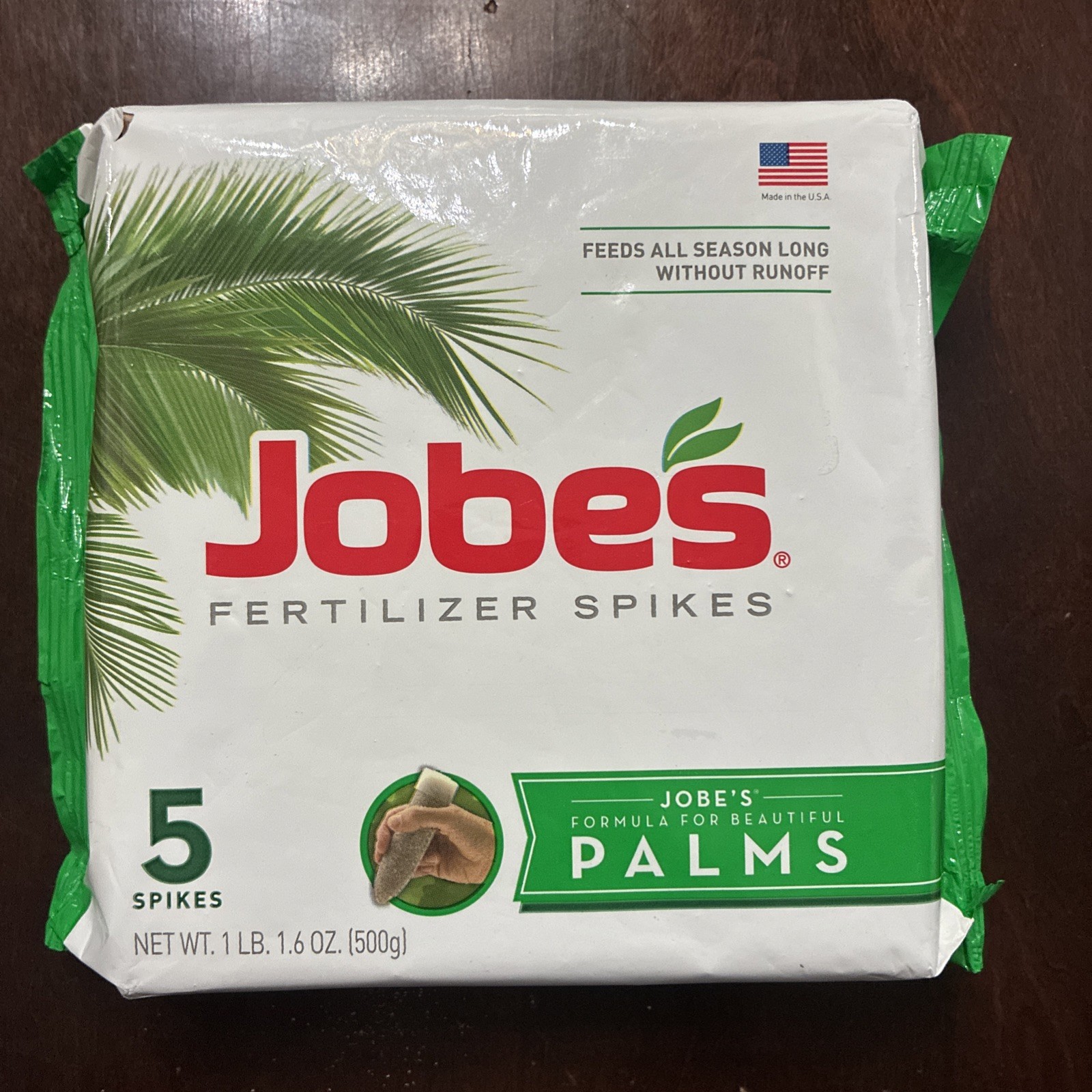 Jobe’s Palm Fertilizer Spikes, Fertilizer for Palm Trees – 1 pack of 5 spikes.