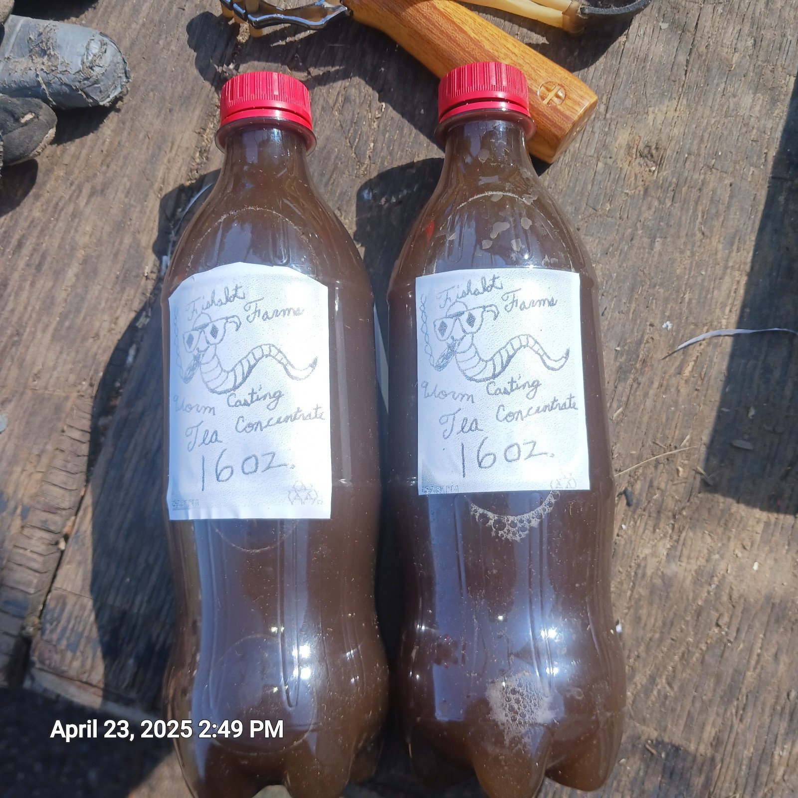 32 Oz. Worm Casting Tea Concentrate Two 16 Oz. Bottles Made On Order