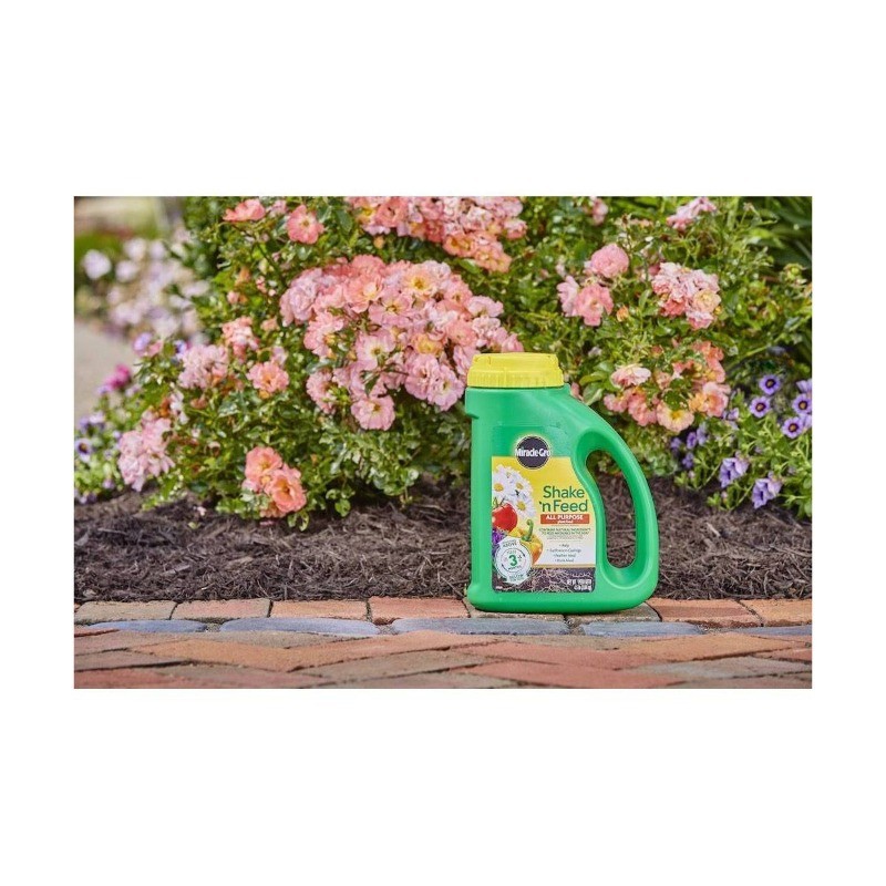 Shake ‘N Feed All Purpose Continuous Release Plant Food 4.5lb