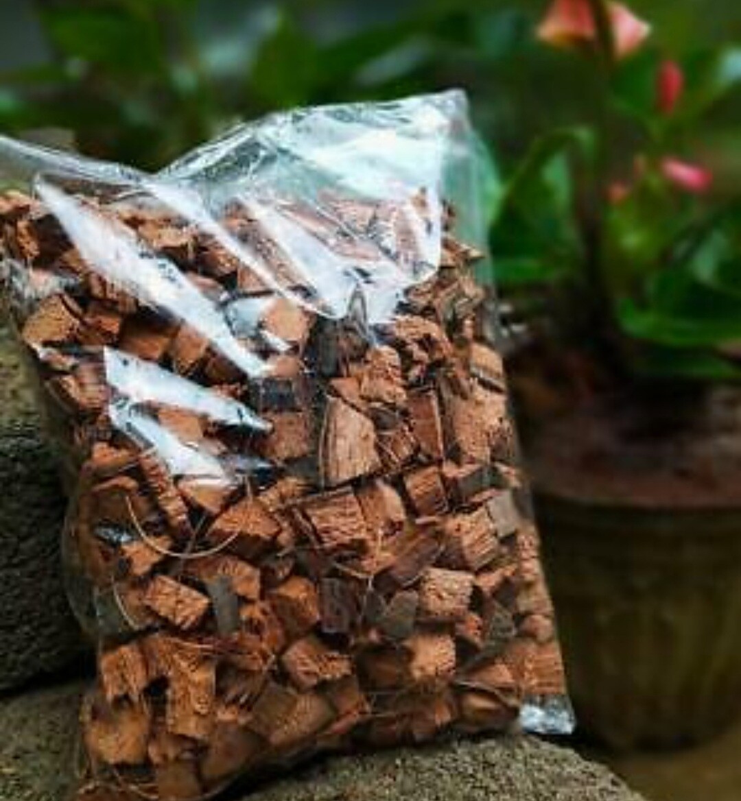 Natural Sri Lankan Coconut Husk shreds coconut Fertilizer Products