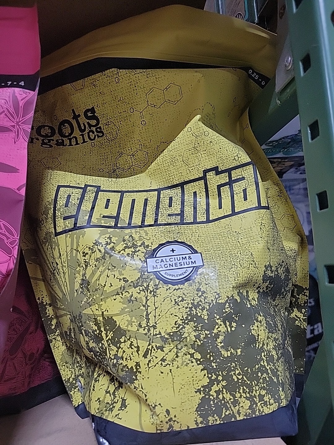 Aurora Innovations Roots Organics Uprising Elemental 9 Lbs Yellow Bag 0.25-0-0.1