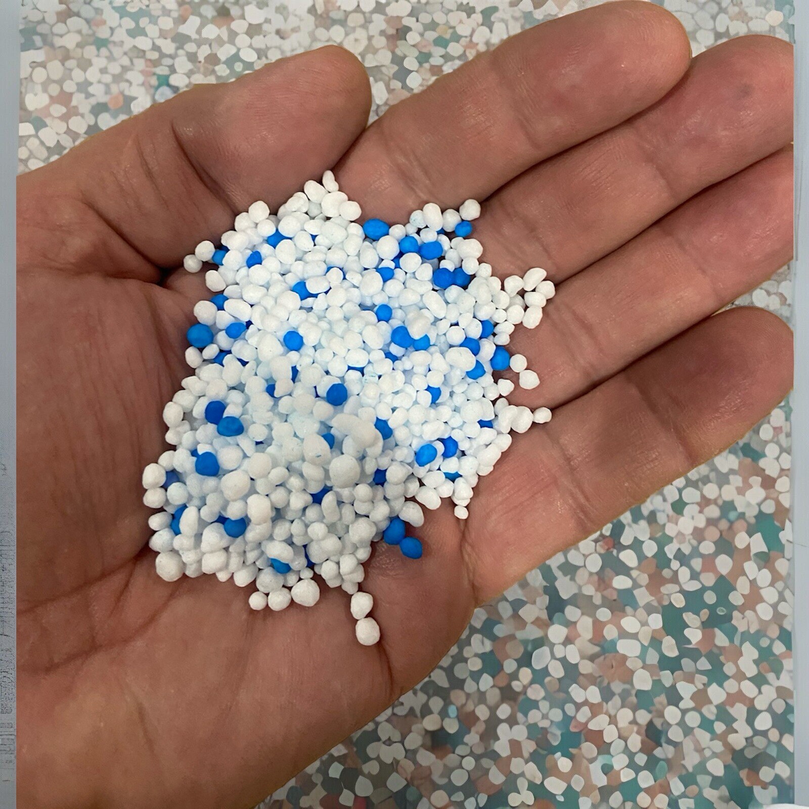 1lb 46-20-20 Water Soluble BLUE FERTILIZER with Micronutrients with Urea