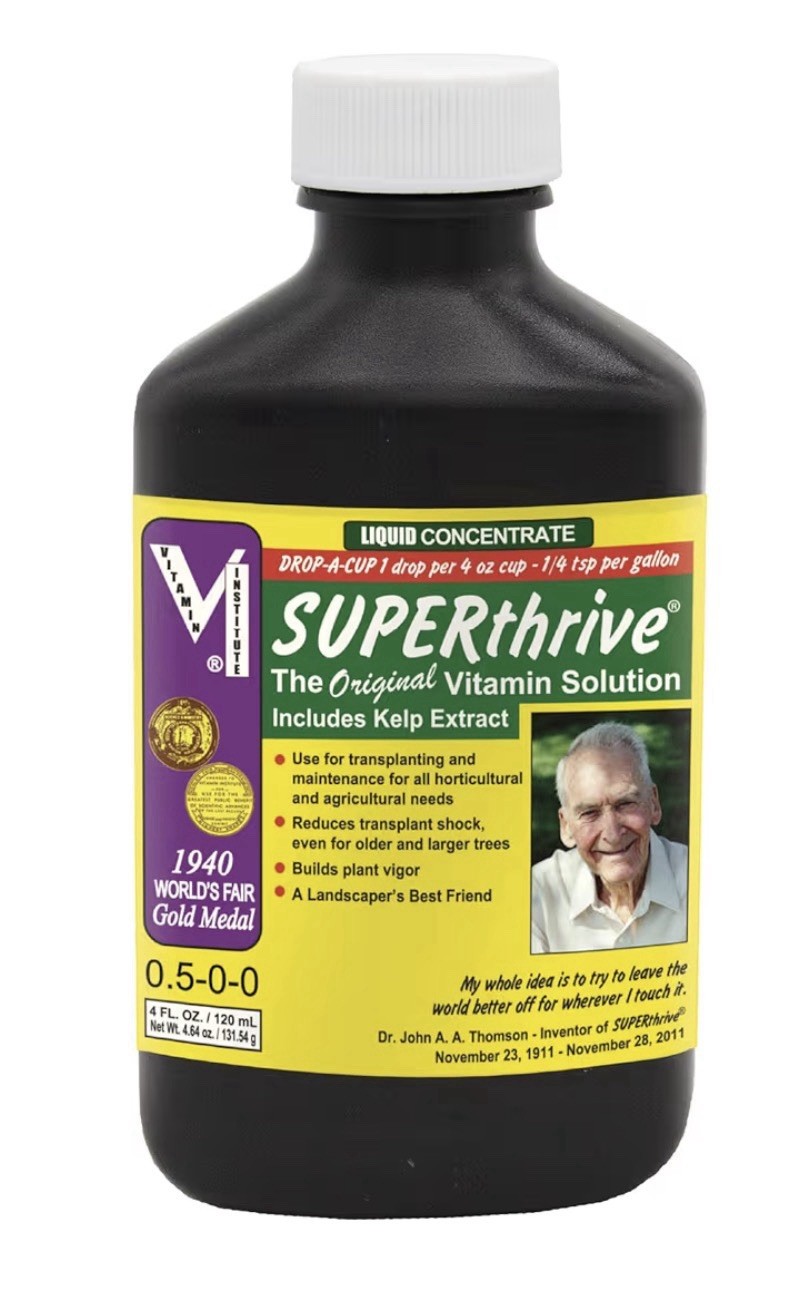 SuperThrive 4 oz Fertilizer Plant Food Garden Vitamin Supplement