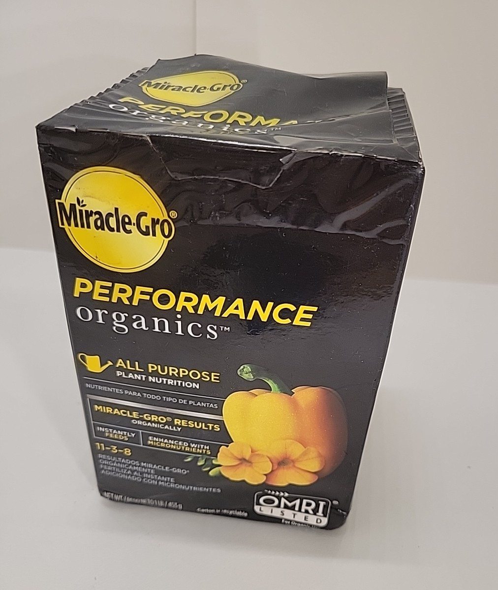 Miracle-Gro Performance Organics All Purpose 1138 Plant Nutrition Granules 1 lb.