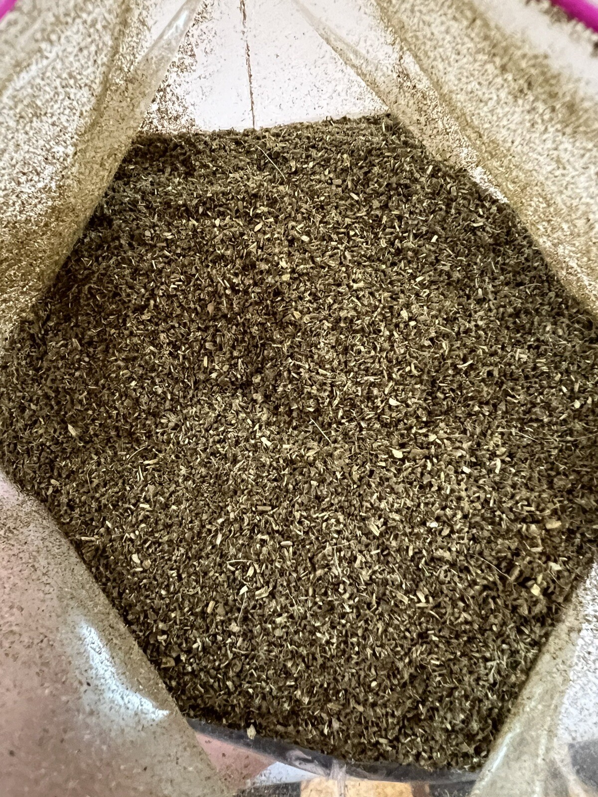 Garden Plant Organic Fertilizer 2:1:1 Dried Rabbit Manure Powdered 12 ounce