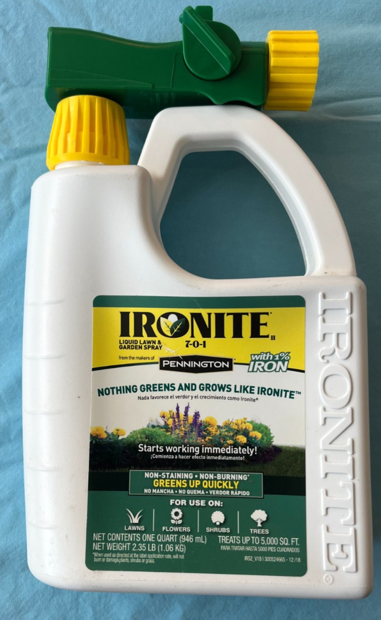 Pennington Ironite 7-0-1 Liquid Lawn & Garden Spray Bottle – 1 Quart