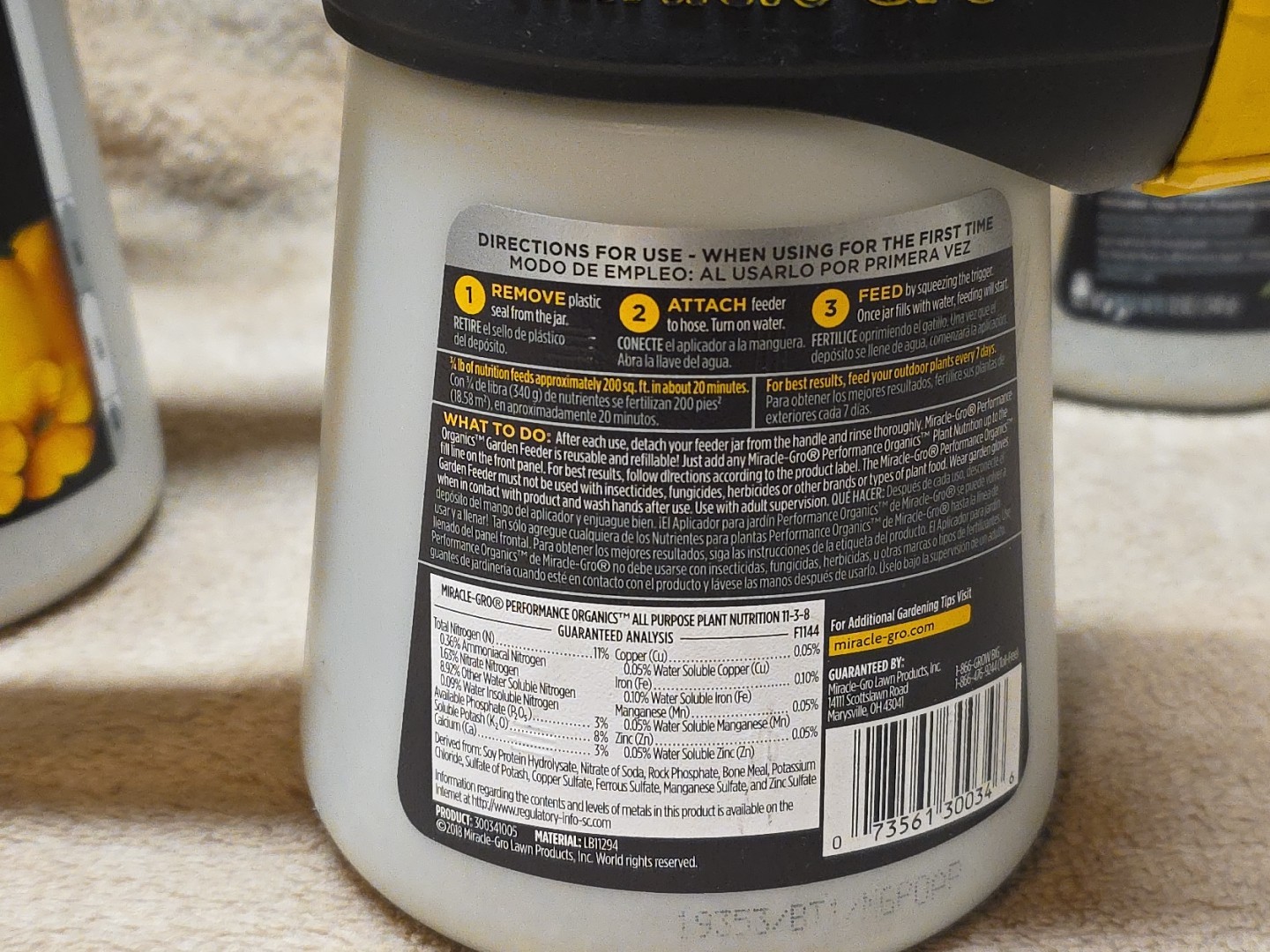 Lot of 4 Miracle-Gro Performance Organics Garden Feeder, 12 oz.