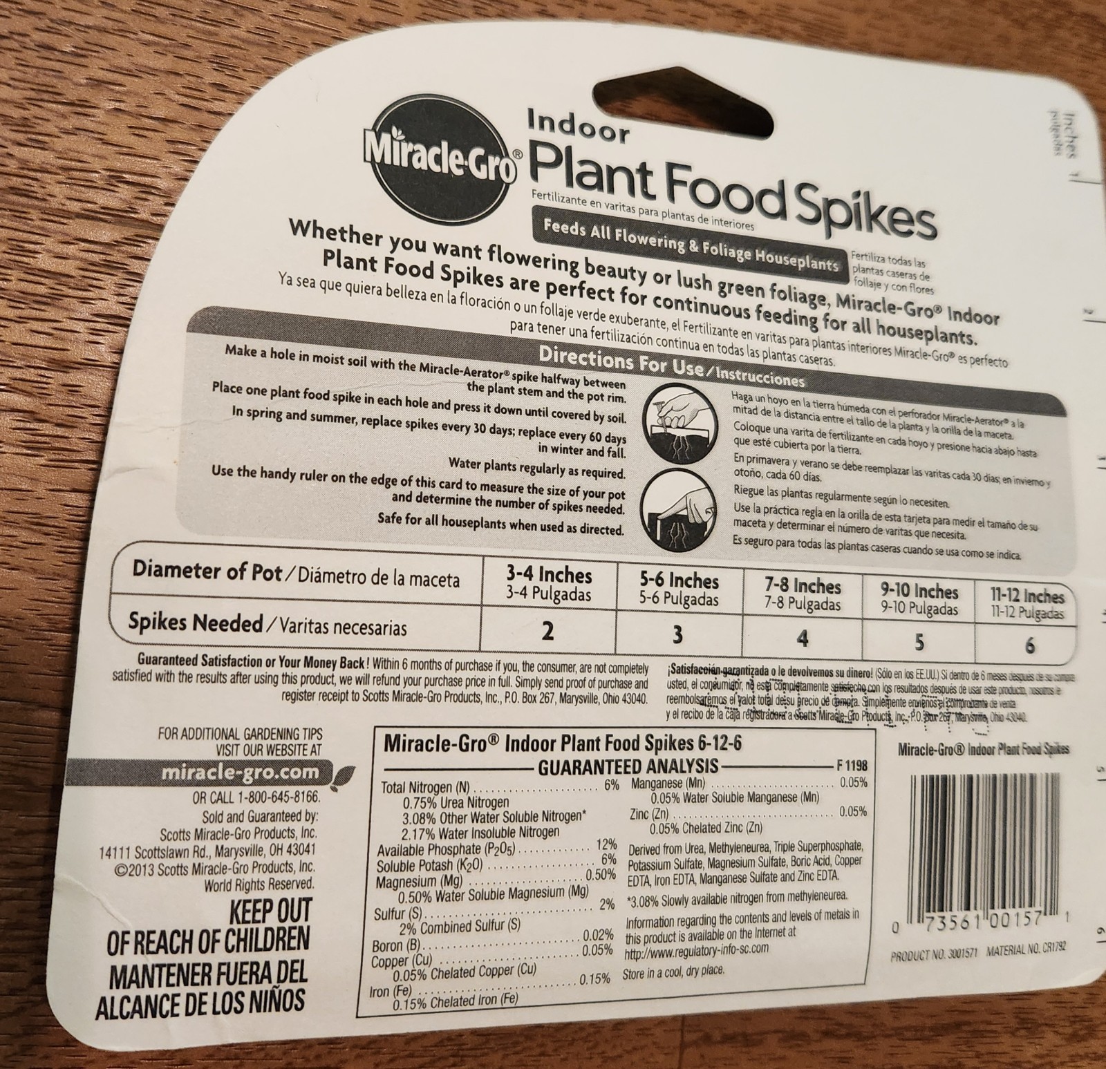 Miracle-Gro Indoor Plant Food 48-Spikes Fertilizer Spikes 2.2-Ounce