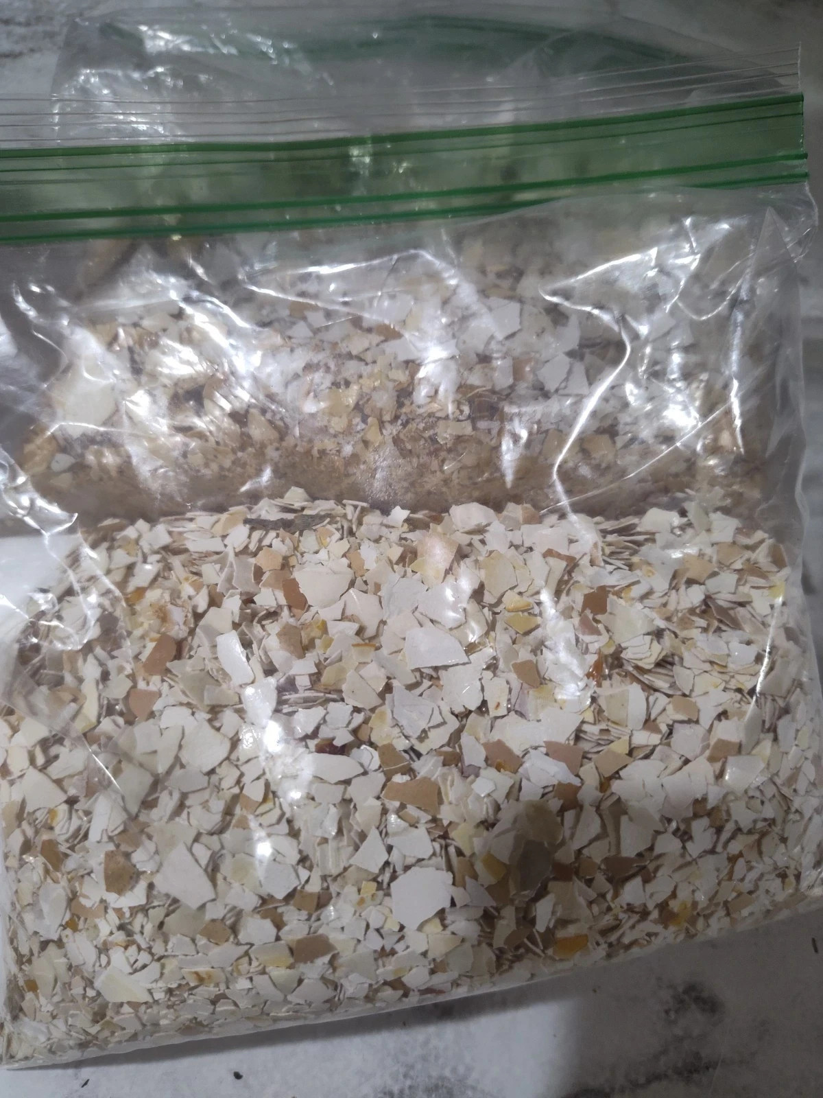 One Pound Crushed Egg Shells Garden Houseplant Lawn Fertilizer