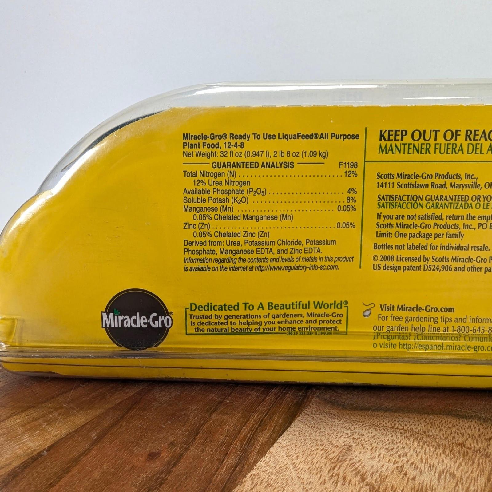 Miracle-Gro LiquaFeed w Sprayer Feeder Starter Kit 32 oz Plant Food – NEW SEALED