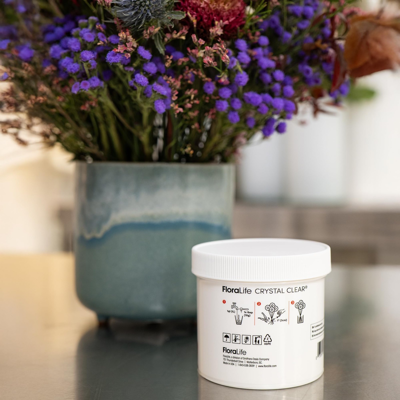 Flower Food Powder for Fresh-Cut Flowers, Vases & Floral Foam – 10 oz