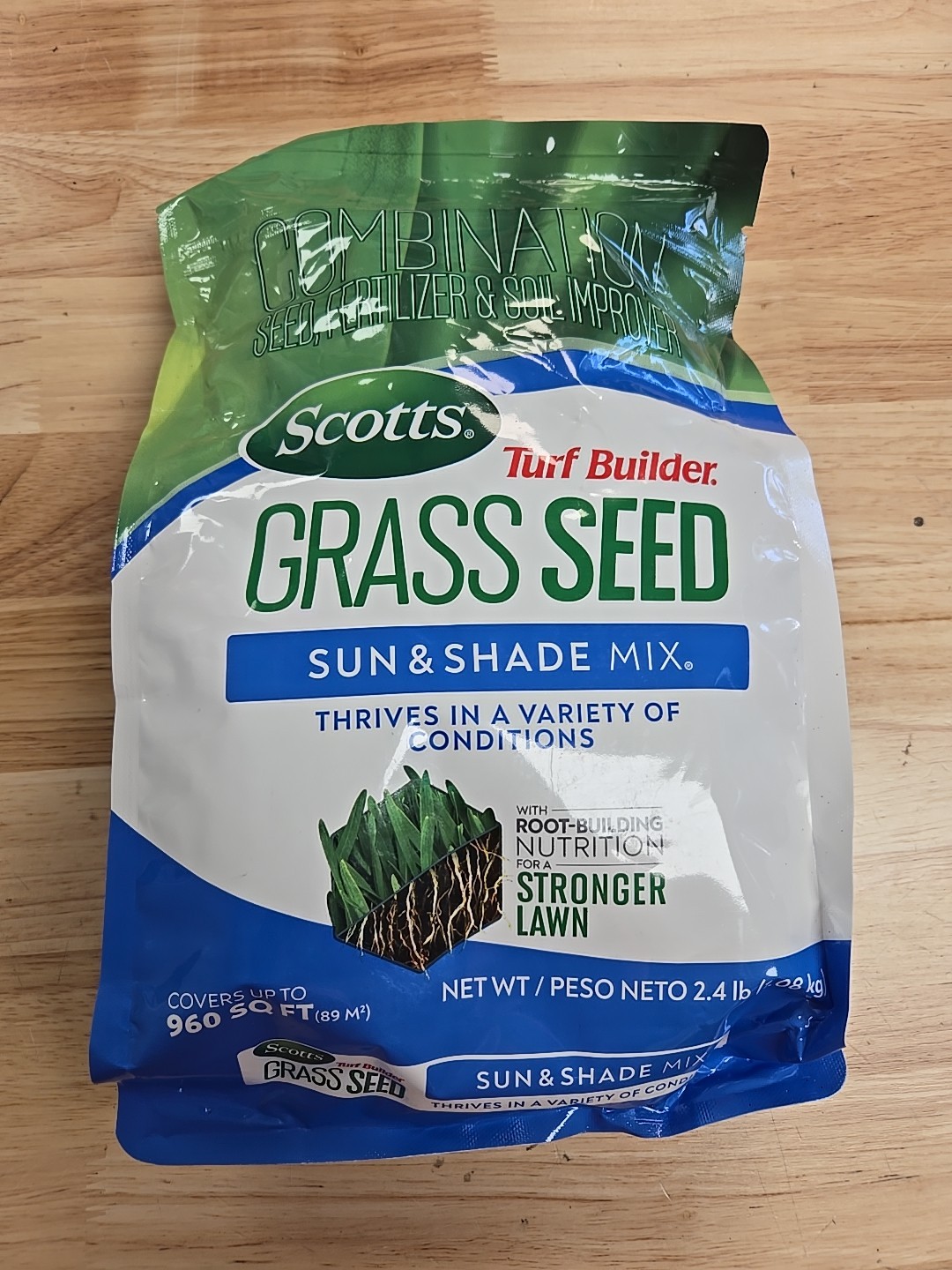 Scotts Turf Builder Grass Seed Sun Shade Mix 2.4lb Fertilizer Lawn Soil Improver