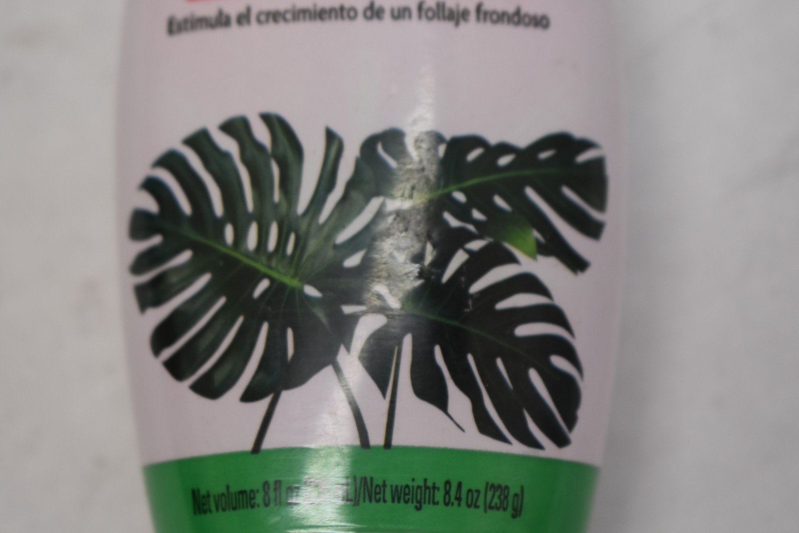 Miracle-Gro Tropical Houseplant Food Liquid Fertilizer Promotes Lush Foliage 8oz