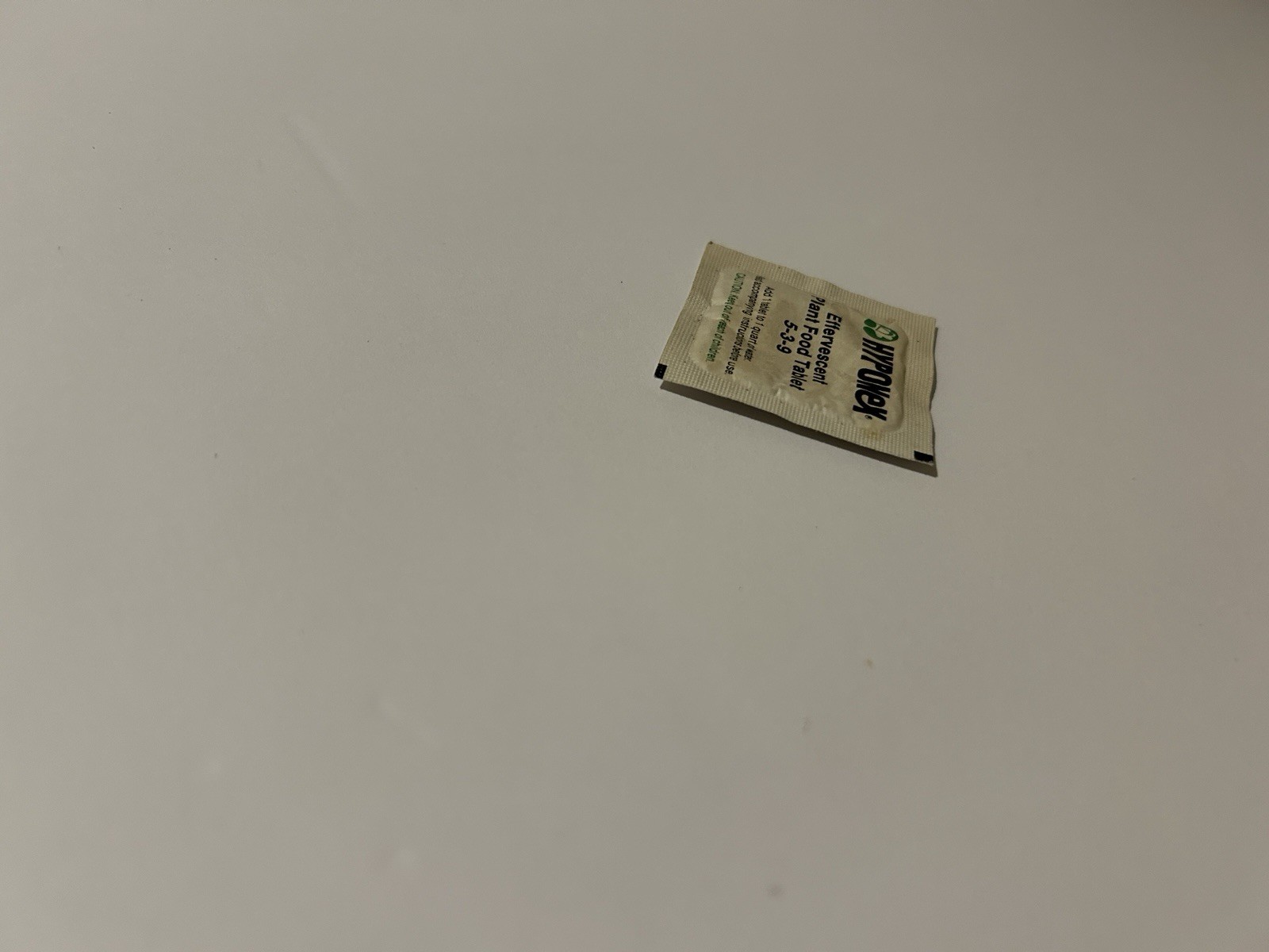 Hyponex Effervescent Plant Food Tablet 5‑3‑2009 Vintage Garden Supply Unopened