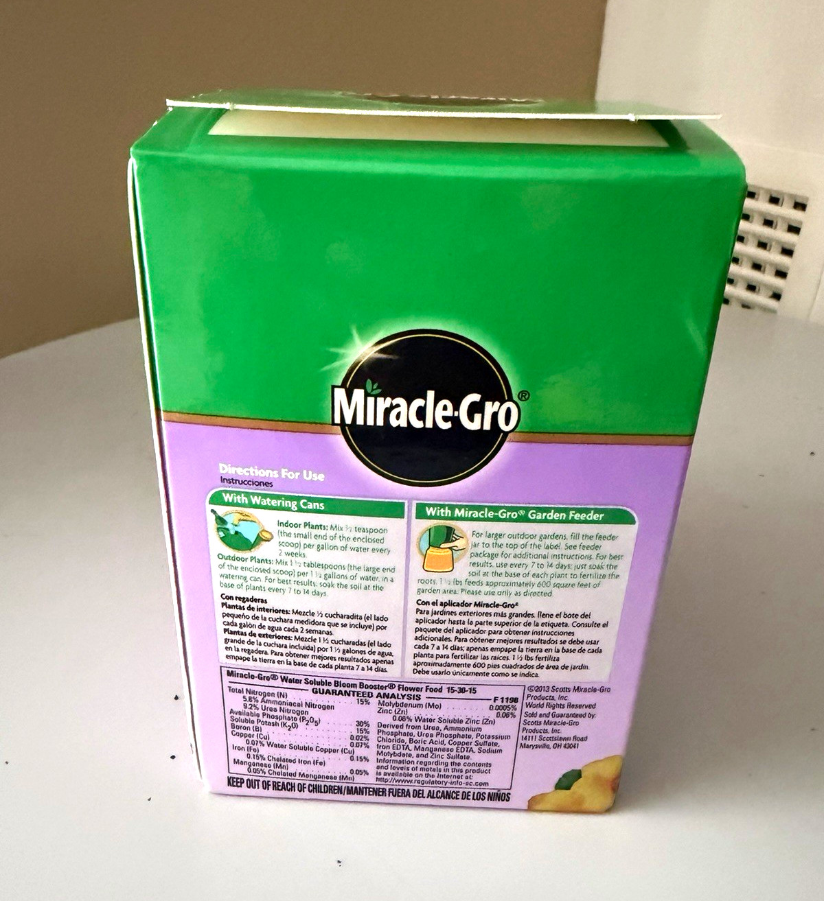 Miracle-Gro Water Soluble Bloom Booster Flower Fertilizer 1.5 lb